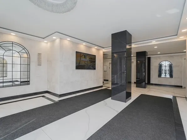 40 Oceana Drive image 2 of 18