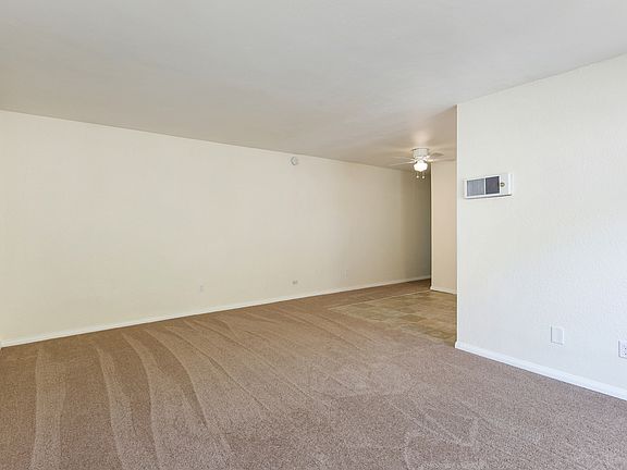 3rd image of 1562 Altadena Ave APT B