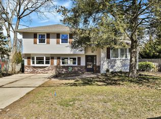 49 Euretta Ave, Freehold, NJ 07728