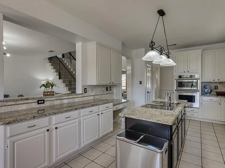 2800 Cherry Spring Ct — Photo 13