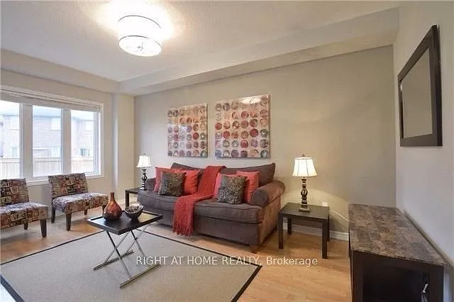693 Ferguson Dr — Photo 3