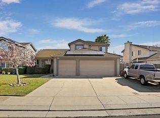 14310 Cedar Valley Dr, Lathrop, CA 95330