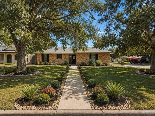 2423 Live Oak St, Mission, TX 78574