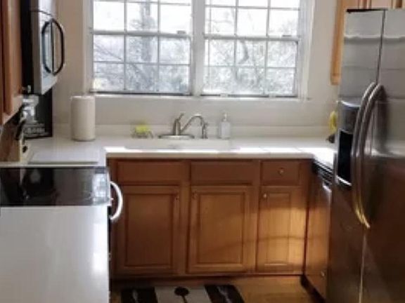 4th image of 2796 Bordeaux Pl