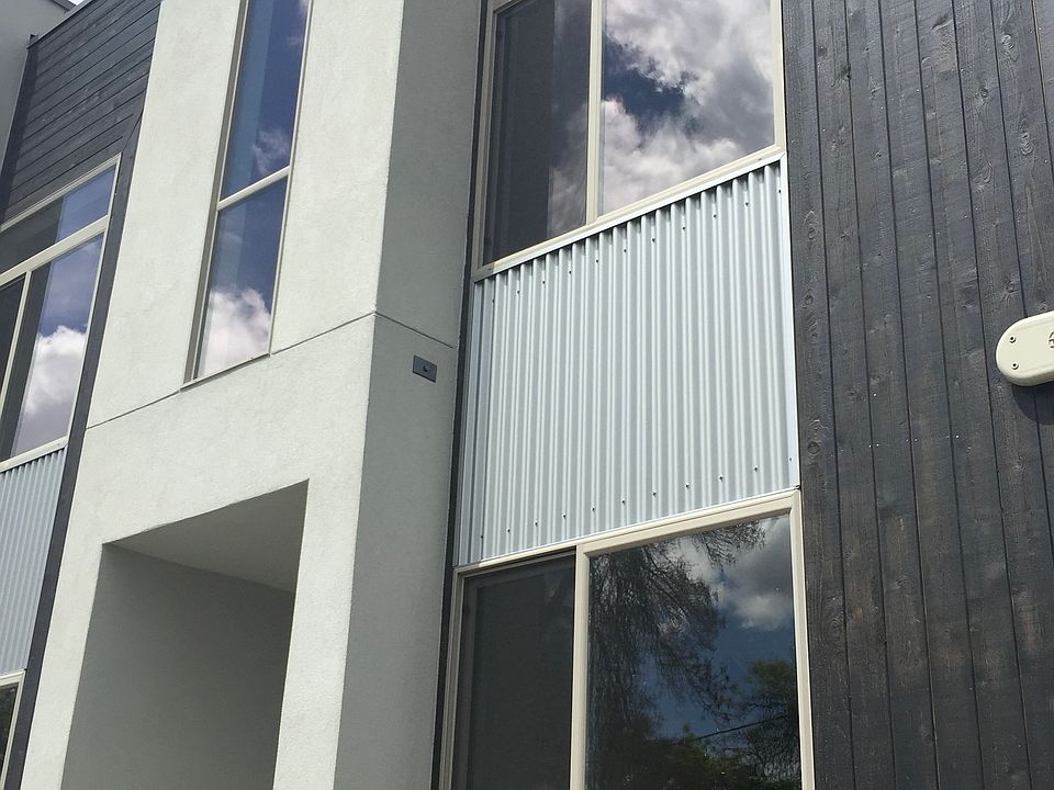 Townhome with Private Entry