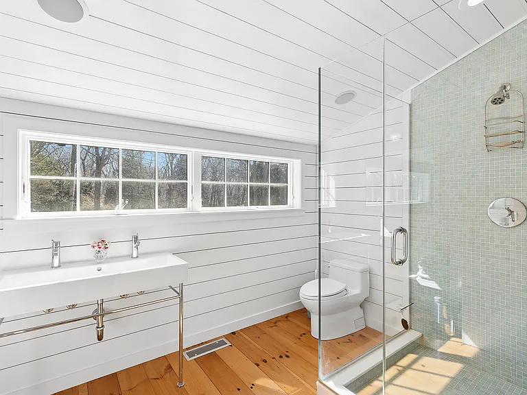 12 Lantern Ln — Photo 23