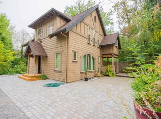21 N Marine Dr, Portland, OR 97217