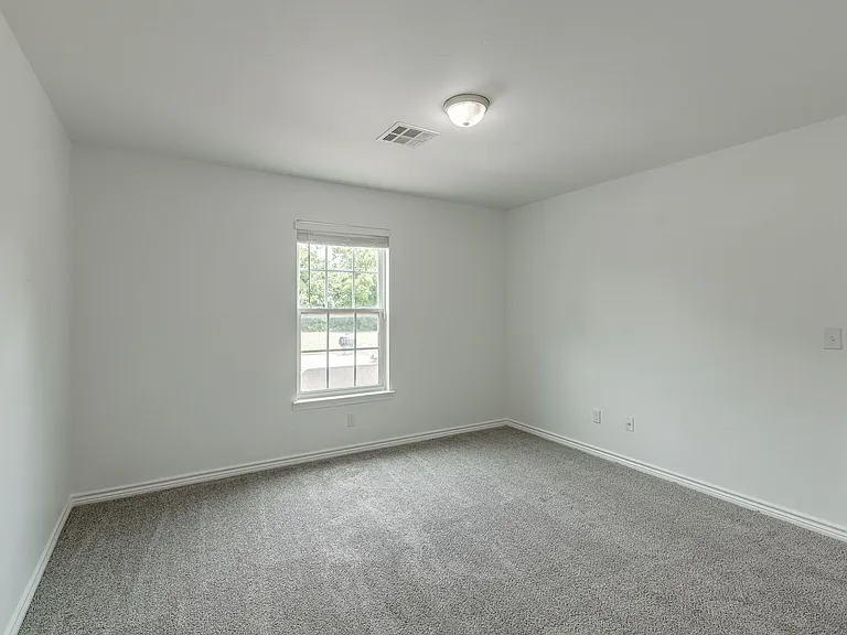 6151 Wooster St — Photo 22