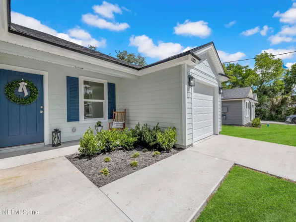 1906 GILLIS Street, Palatka, FL 32177