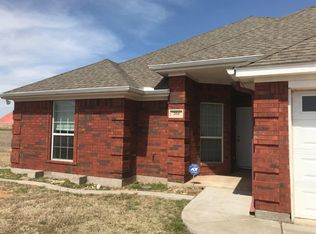 204 Meadowlark Ln, Geronimo, OK 73543