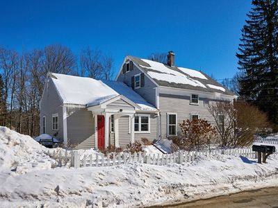 100 Depot Rd, Leverett, MA, 01054