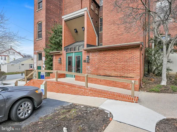 50 N Pine St APT 202, Marietta, PA 17547