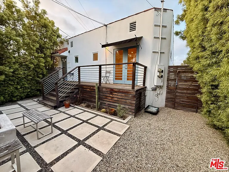 4248 Lexington Ave — Photo 17