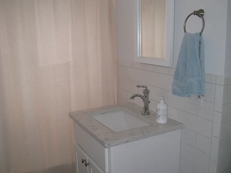 51 Museum St #2 — Photo 9