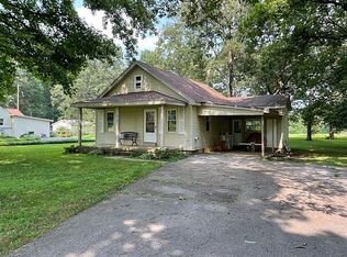 918 Crossland Rd, Murray, KY 42071