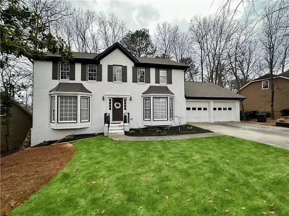 445 Bellflower Ct, Roswell, GA 30076