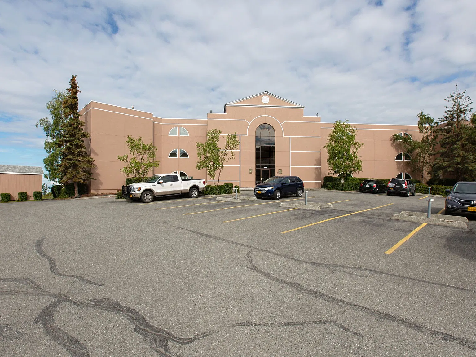 2 bed, 1423 sqft, $3,000 — Photo 3