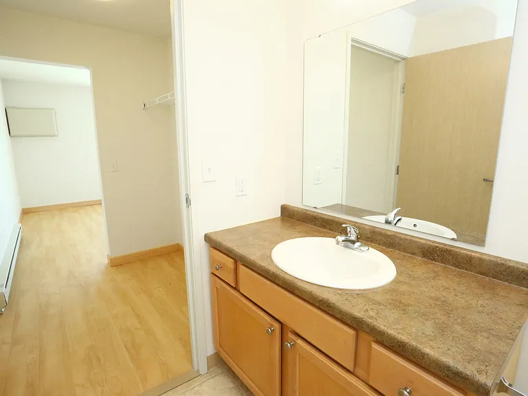 Badlands Apartments I — Photo 6