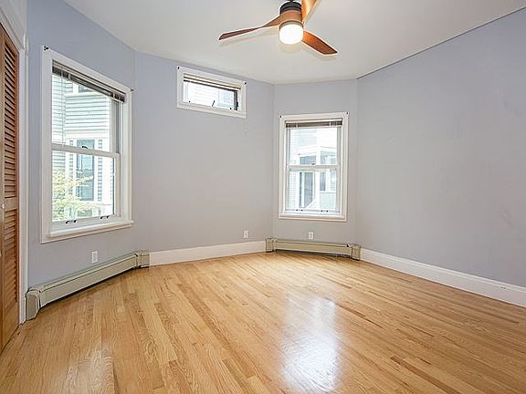 2nd image of 42 Fayette St