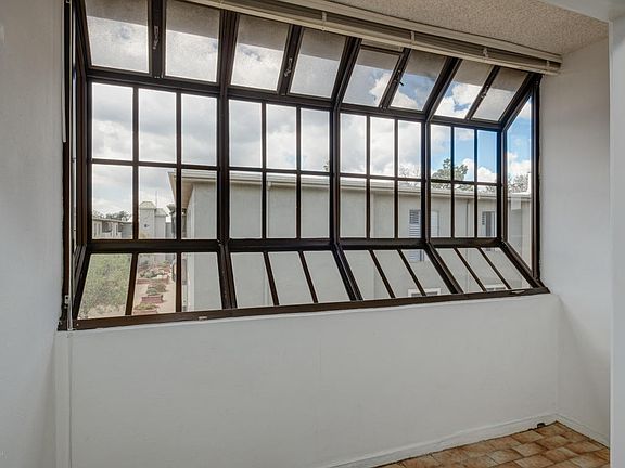 4th image of 339 S Catalina Ave APT 321