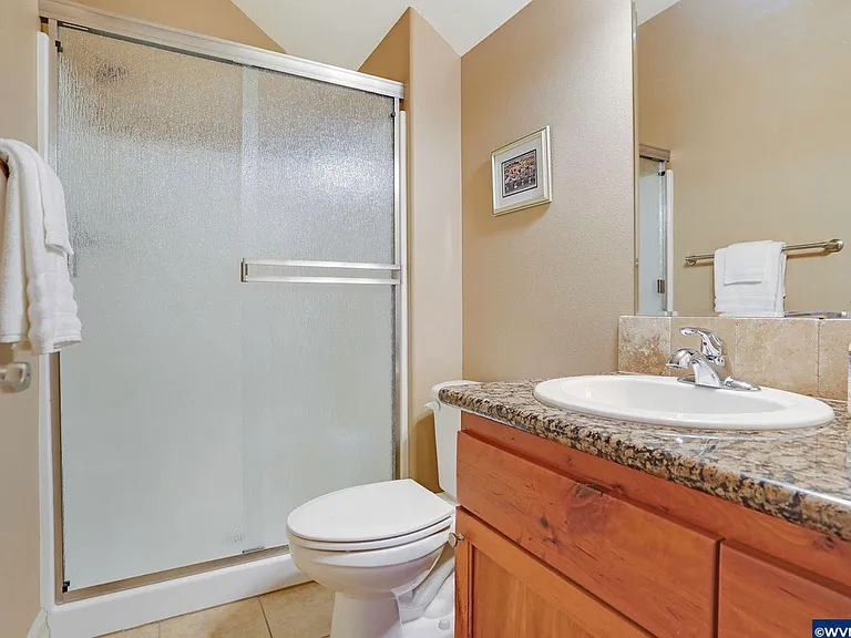 2078 SW Kendra St — Photo 16