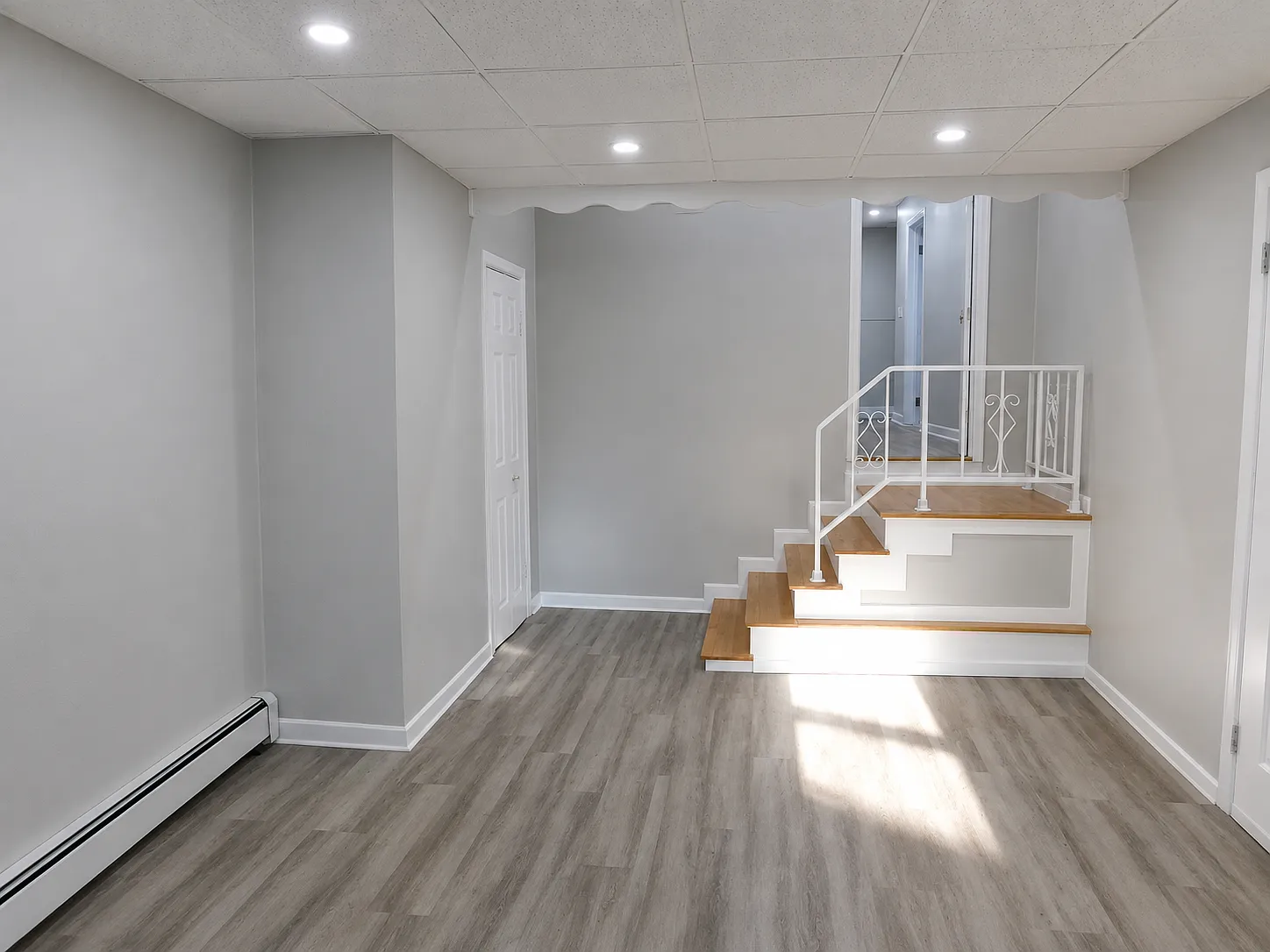 2 bed, 850 sqft, $2,900 — Photo 2