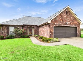 107 Seabird Cv, Carencro, LA 70520