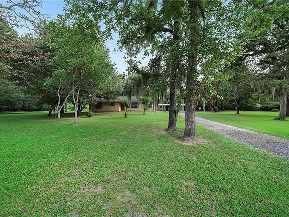 5th image of 25407 Bradbury Dr