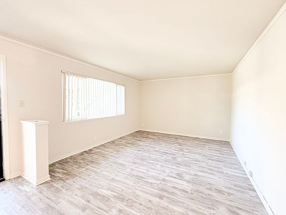 3rd image of 1760 California St APT 12