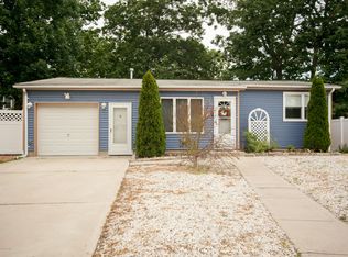 512 Wynnewood Rd, Forked River, NJ 08731