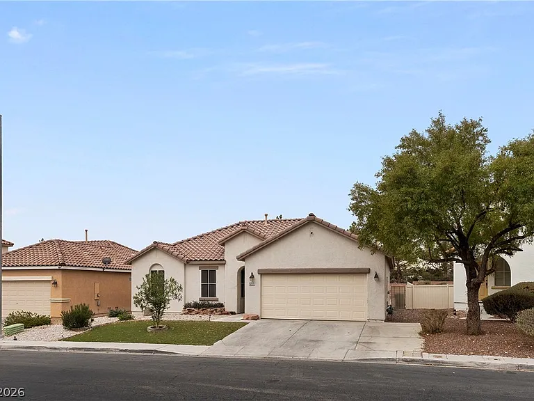 1217 Cove Palisades Dr — Photo 3