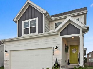 27614 S Red Fox St, Lees Summit, MO 64086