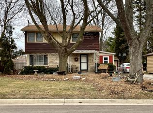3713 4th Ave, South Milwaukee, WI 53172