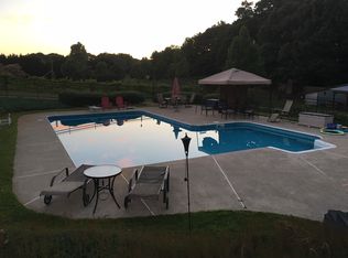 5445 Crow Rd, Cumming, GA 30041