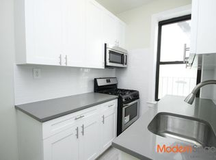 2819 33rd St APT 4A, Astoria, NY 11102