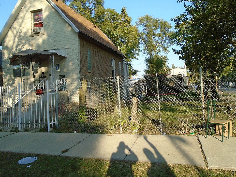 1st image of 1001 N Avers Ave