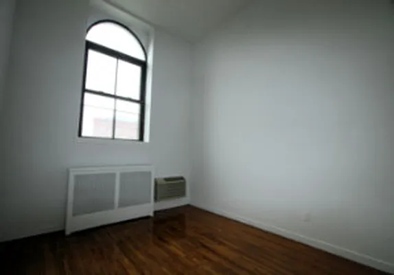 Rented by JM Preston Properties LLC | media 31