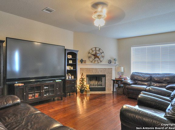 5th image of 14510 Clementine Ct
