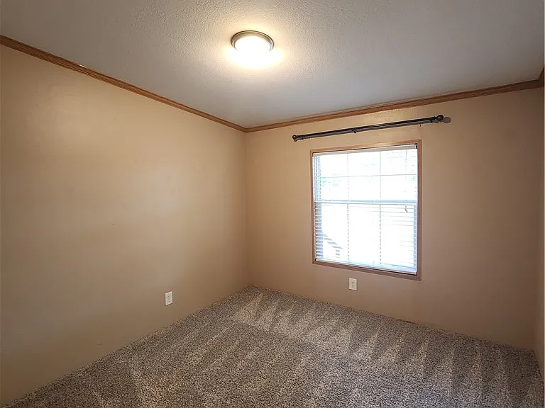 3738 Smetana Rd — Photo 18