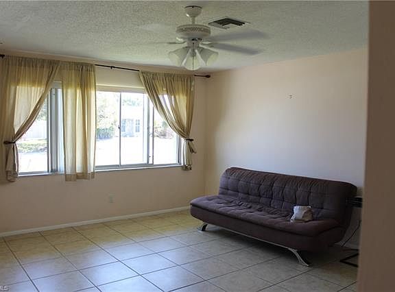 2nd image of 1034 SE 17th Pl