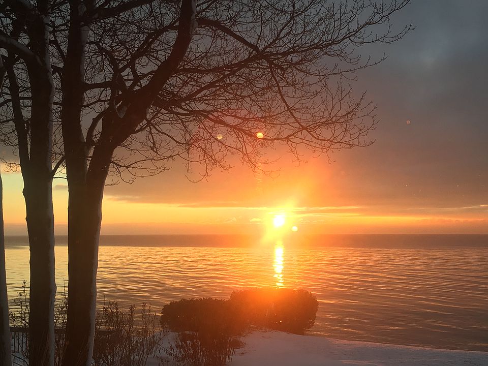 Winter sunrise from Master