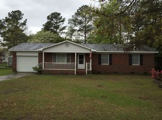 7337 Pebblebrook Dr, Fayetteville, NC 28314