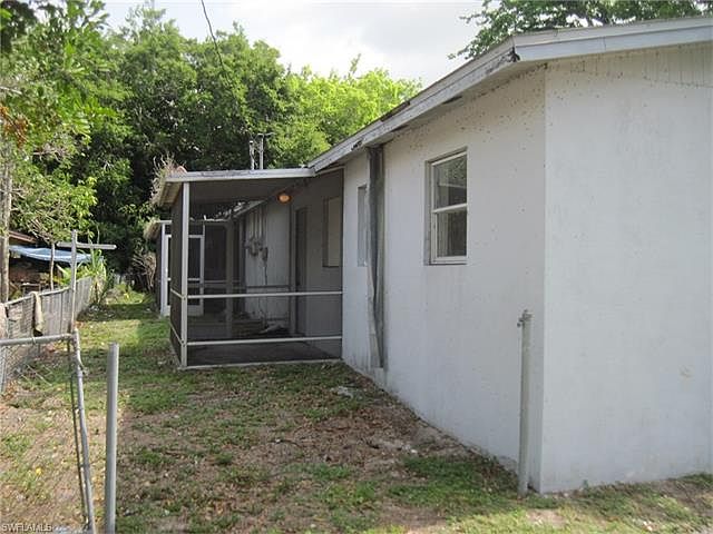 2nd image of 4251 Greenwood Ave