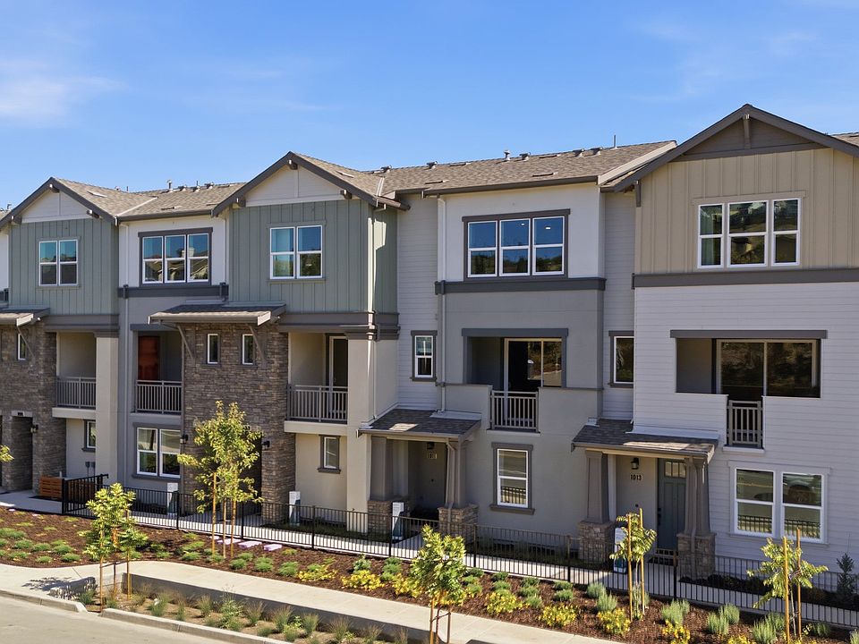 Deerwood Heights in San Ramon by Trumark Homes I Exterior Photography