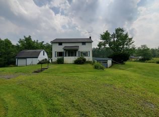 127 Linn Tyro Rd, Greenville, PA 16125