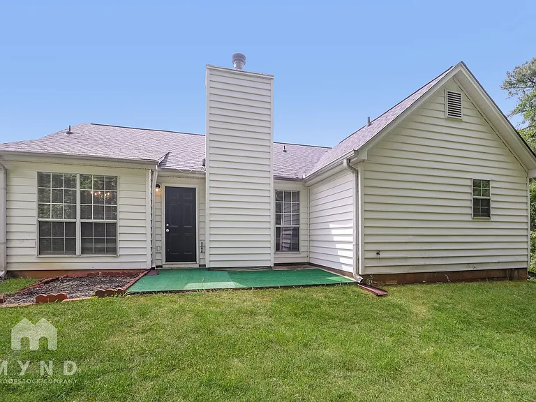 106 Bay Court Dr — Photo 15
