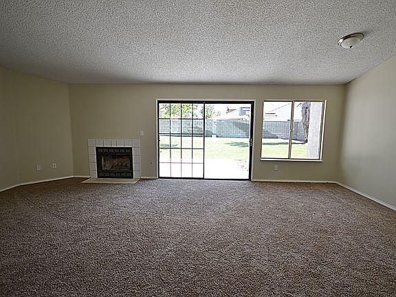 3rd image of 5530 Driftwood Pl