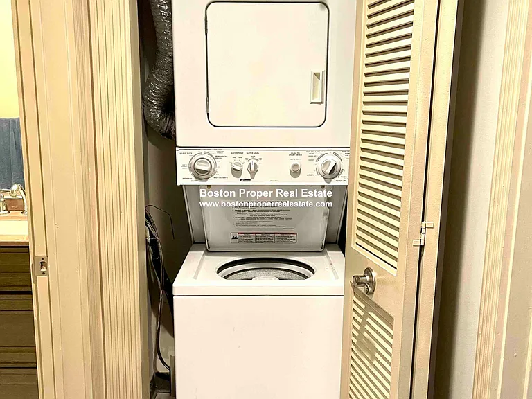 416 Marlborough St #703 — Photo 6