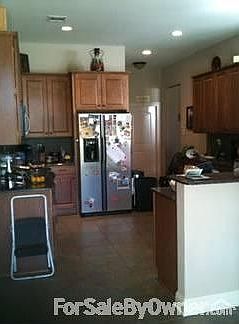Kitchen
						:
						10'1" ceiling height