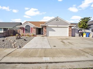 937 Bordeaux Dr, Modesto, CA 95351